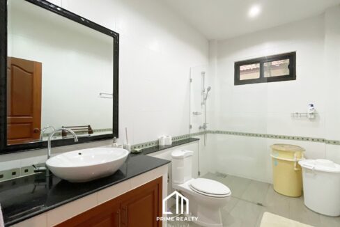 batch_LINE_ALBUM_230720_12