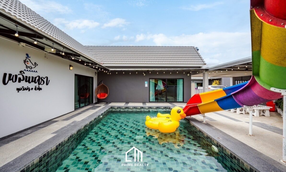 batch_LINE_ALBUM_Pool villa 6.2mb com200000_240620_3