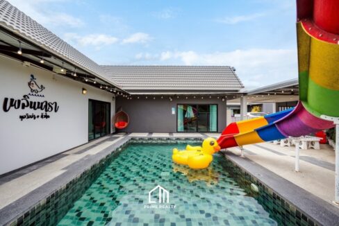 batch_LINE_ALBUM_Pool villa 6.2mb com200000_240620_3