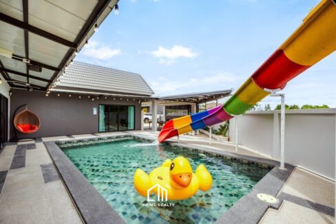 batch_LINE_ALBUM_Pool villa 6.2mb com200000_240620_8
