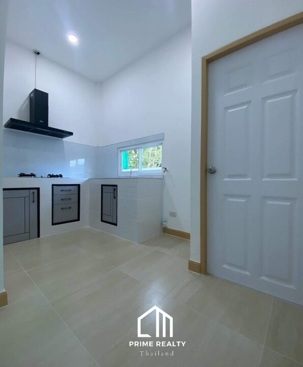 batch_LINE_ALBUM_Tara House_240701_2