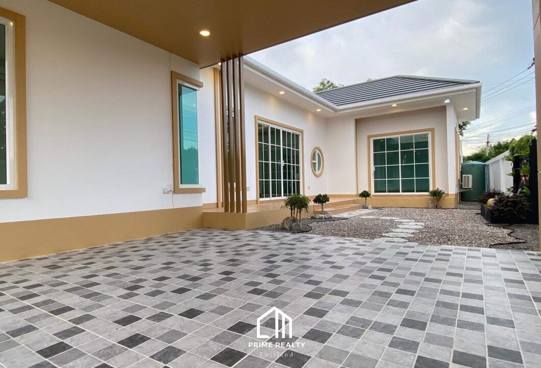 batch_LINE_ALBUM_Tara House_240701_5