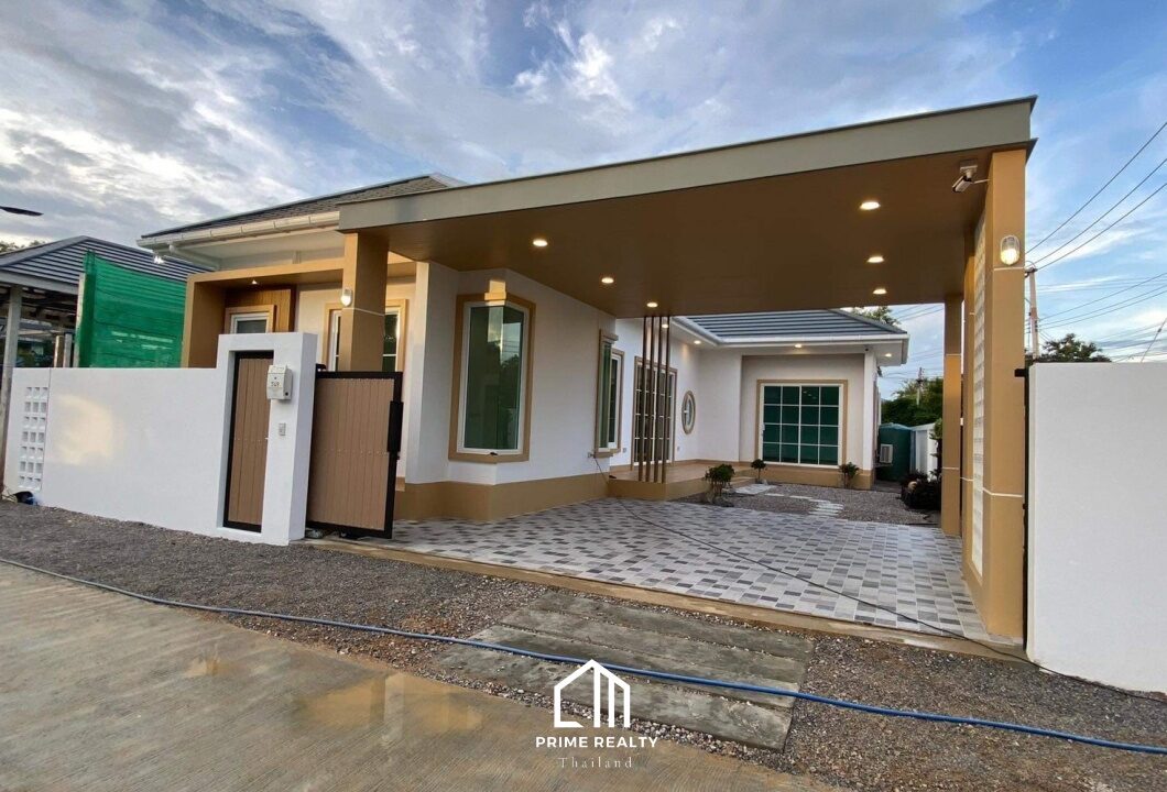 batch_LINE_ALBUM_Tara House_240701_7