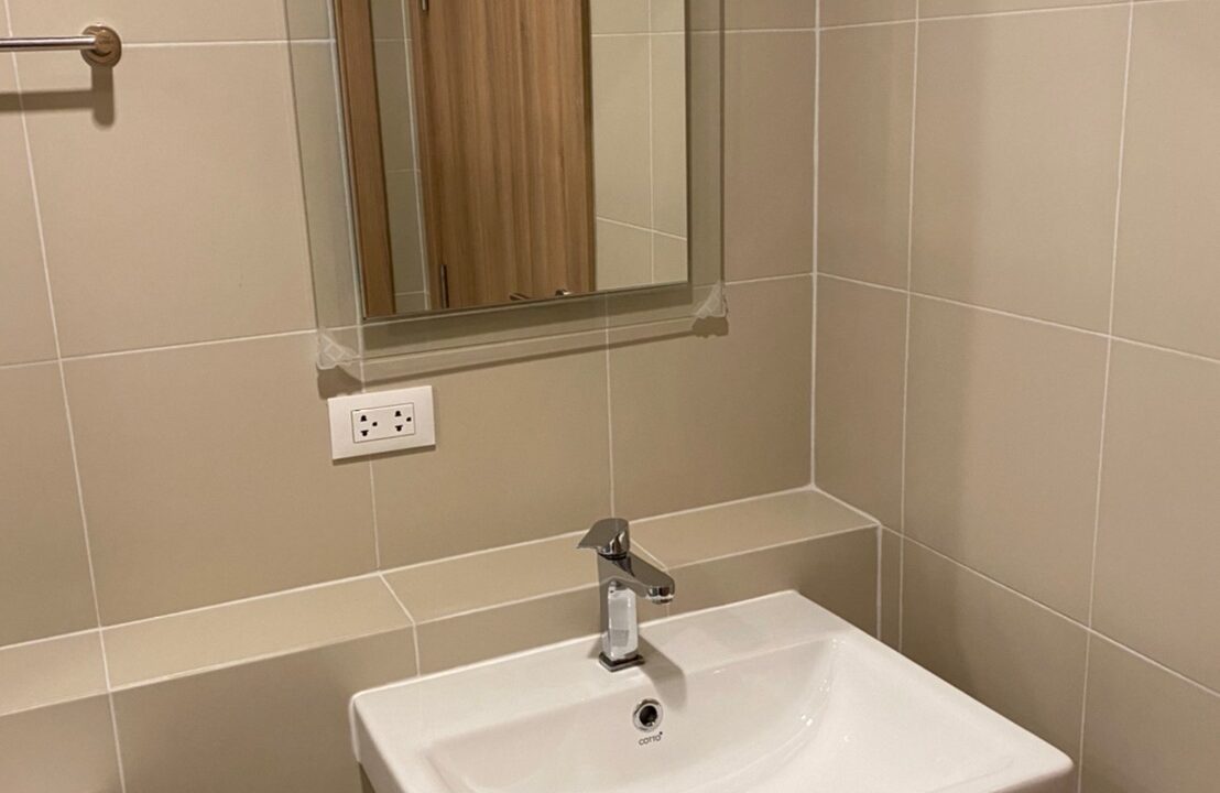 LINE_ALBUM_check in 135165_๒๑๑๐๒๗_35