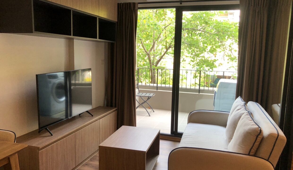 LINE_ALBUM_Move in 13555 (24.2.67)_๒๔๐๒๒๗_34