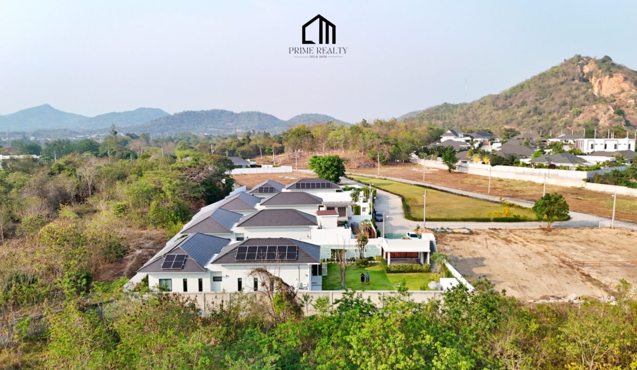 batch_LINE_ALBUM_Baan View Khao_250611_1