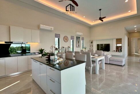 batch_LINE_ALBUM_Baan View Khao_250611_28