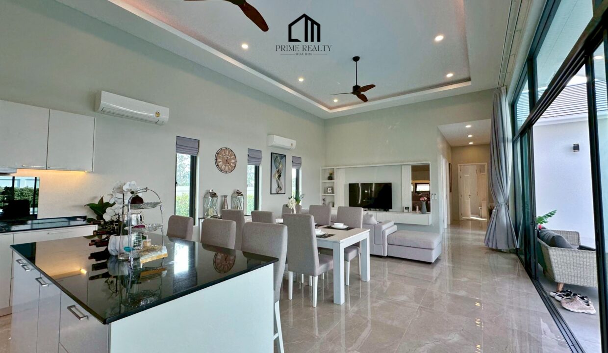 batch_LINE_ALBUM_Baan View Khao_250611_31