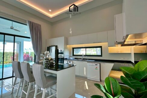 batch_LINE_ALBUM_Baan View Khao_250611_33