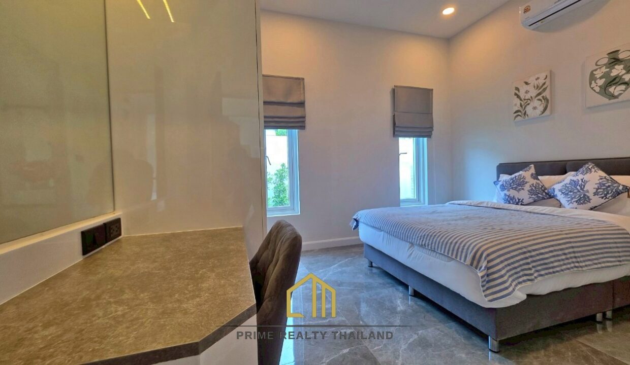 batch_LINE_ALBUM_The Pun Plus_250814_10