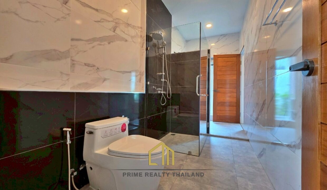 batch_LINE_ALBUM_The Pun Plus_250814_15