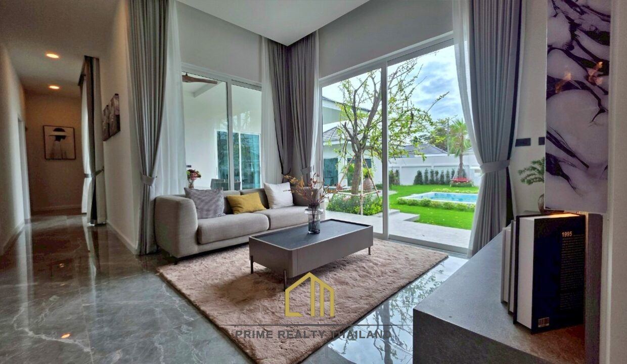 batch_LINE_ALBUM_The Pun Plus_250814_17