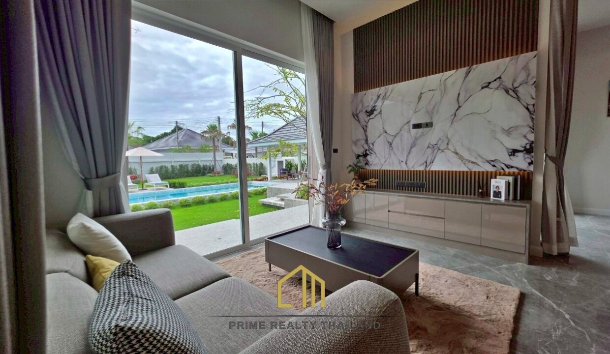 batch_LINE_ALBUM_The Pun Plus_250814_20