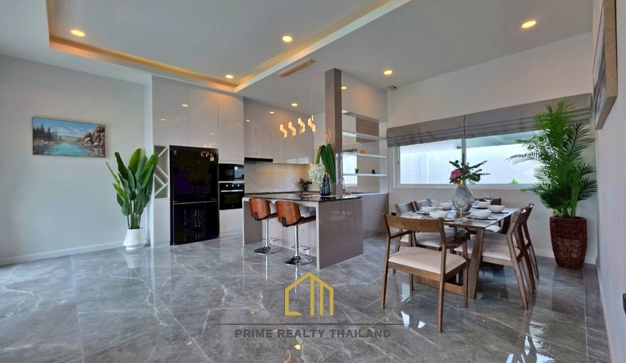 batch_LINE_ALBUM_The Pun Plus_250814_21