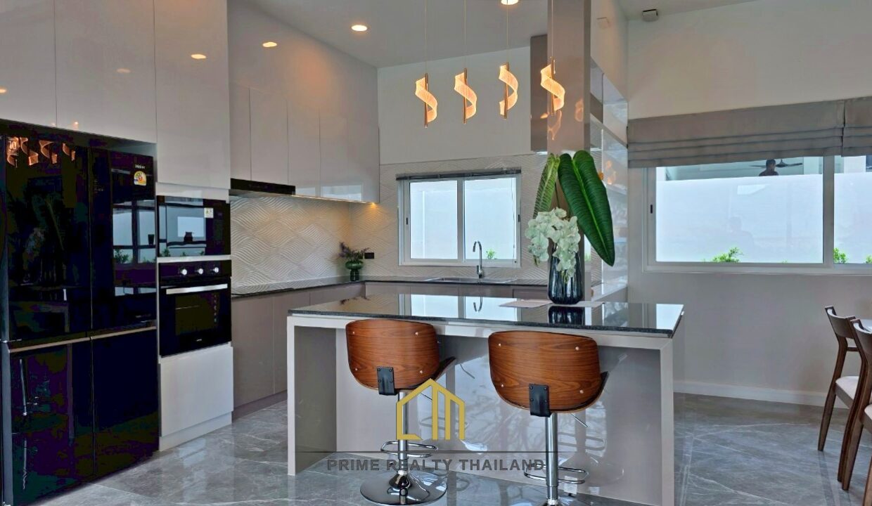 batch_LINE_ALBUM_The Pun Plus_250814_23