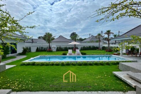 batch_LINE_ALBUM_The Pun Plus_250814_27