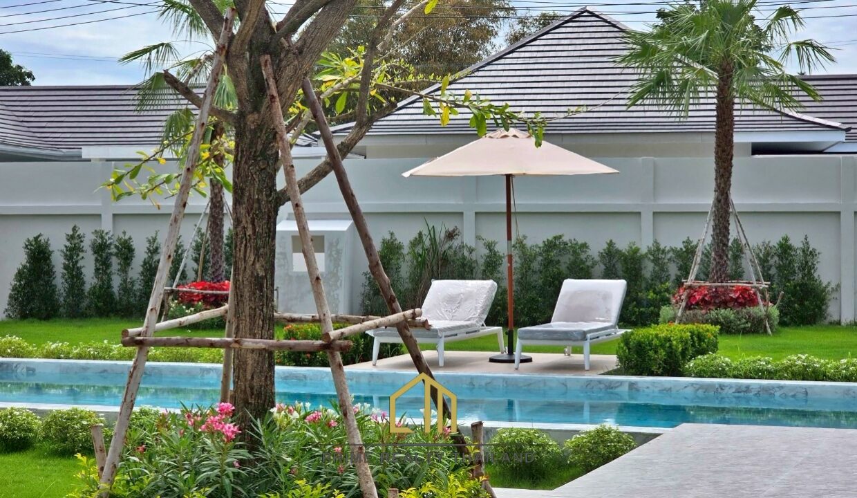 batch_LINE_ALBUM_The Pun Plus_250814_28