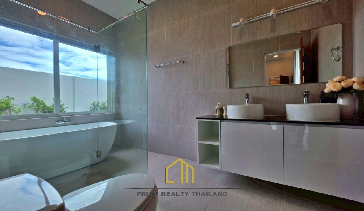 batch_LINE_ALBUM_The Pun Plus_250814_3