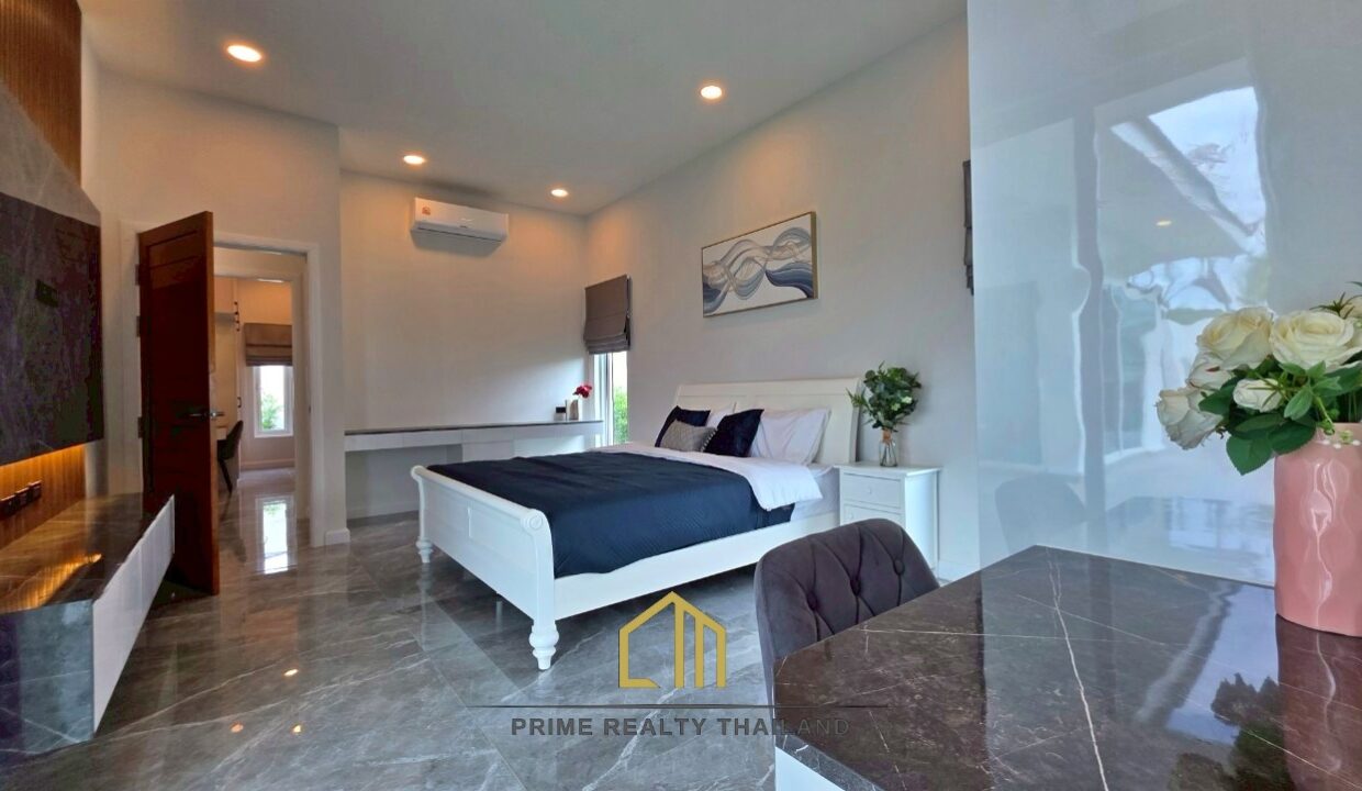 batch_LINE_ALBUM_The Pun Plus_250814_4