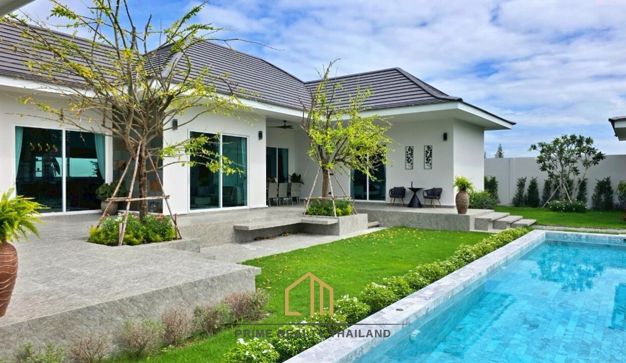 batch_LINE_ALBUM_The Pun Plus_250814_40