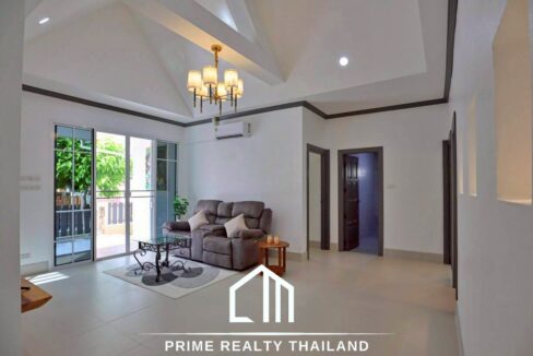 batch_LINE_ALBUM_9192025_250919_26