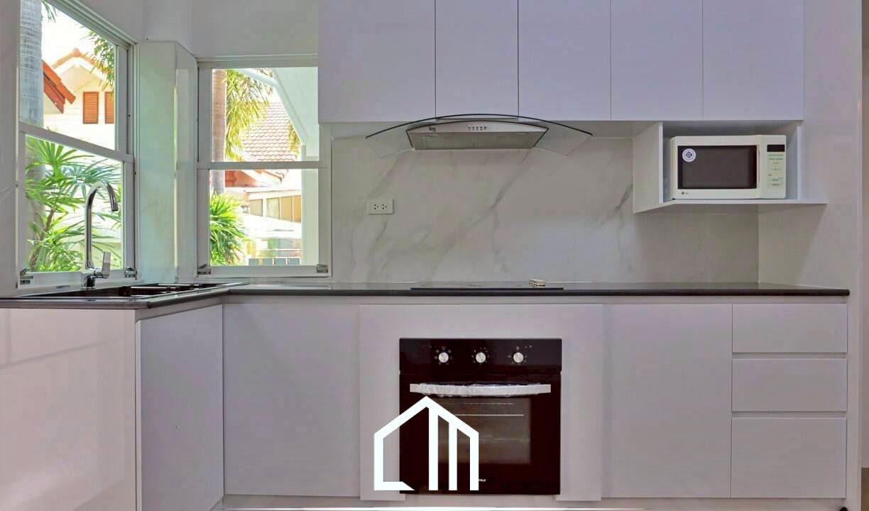 batch_LINE_ALBUM_9192025_250919_29