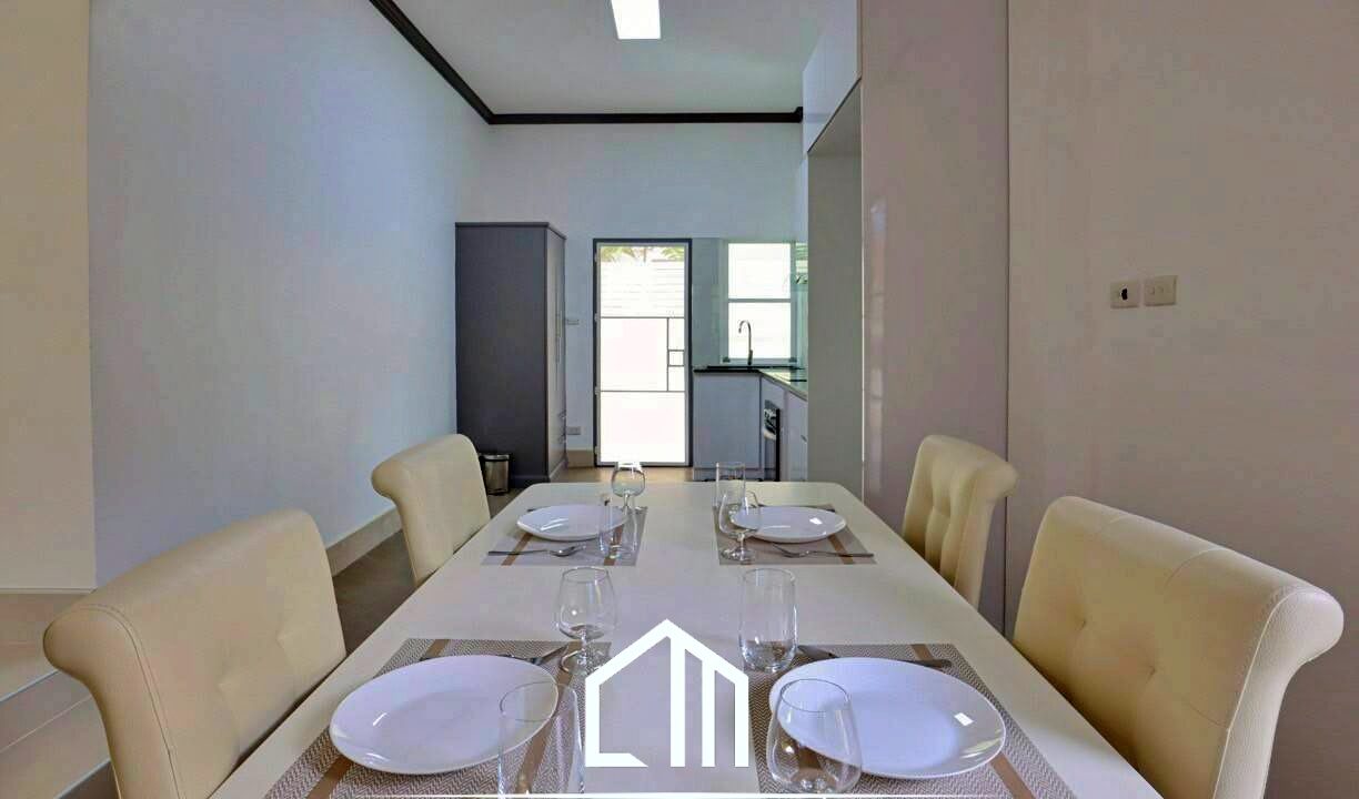 batch_LINE_ALBUM_9192025_250919_37