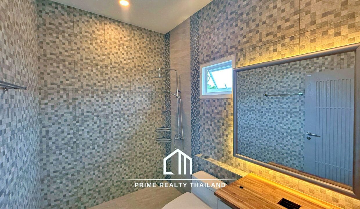 batch_LINE_ALBUM_MeeDee Homes 5 Bed 11.95MB_250905_8