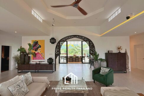 batch_LINE_ALBUM_Black Mountain 47.9 (new photos)_251017_22