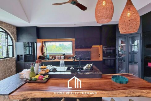 batch_LINE_ALBUM_Black Mountain 47.9 (new photos)_251017_26