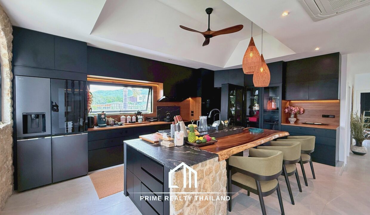 batch_LINE_ALBUM_Black Mountain 47.9 (new photos)_251017_29