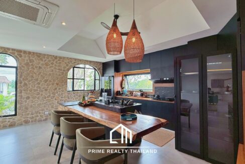 batch_LINE_ALBUM_Black Mountain 47.9 (new photos)_251017_31