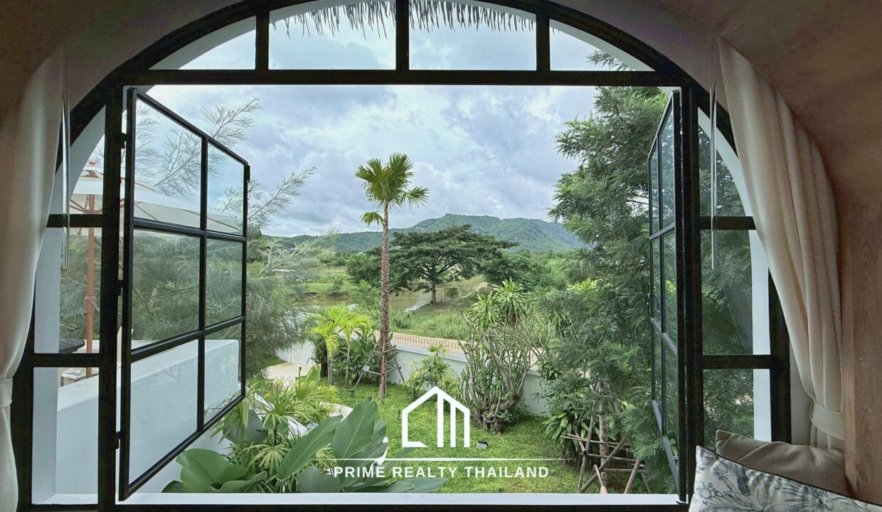 batch_LINE_ALBUM_Black Mountain 47.9 (new photos)_251017_46