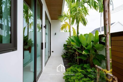 batch_LINE_ALBUM_The Masterpiece_251127_10