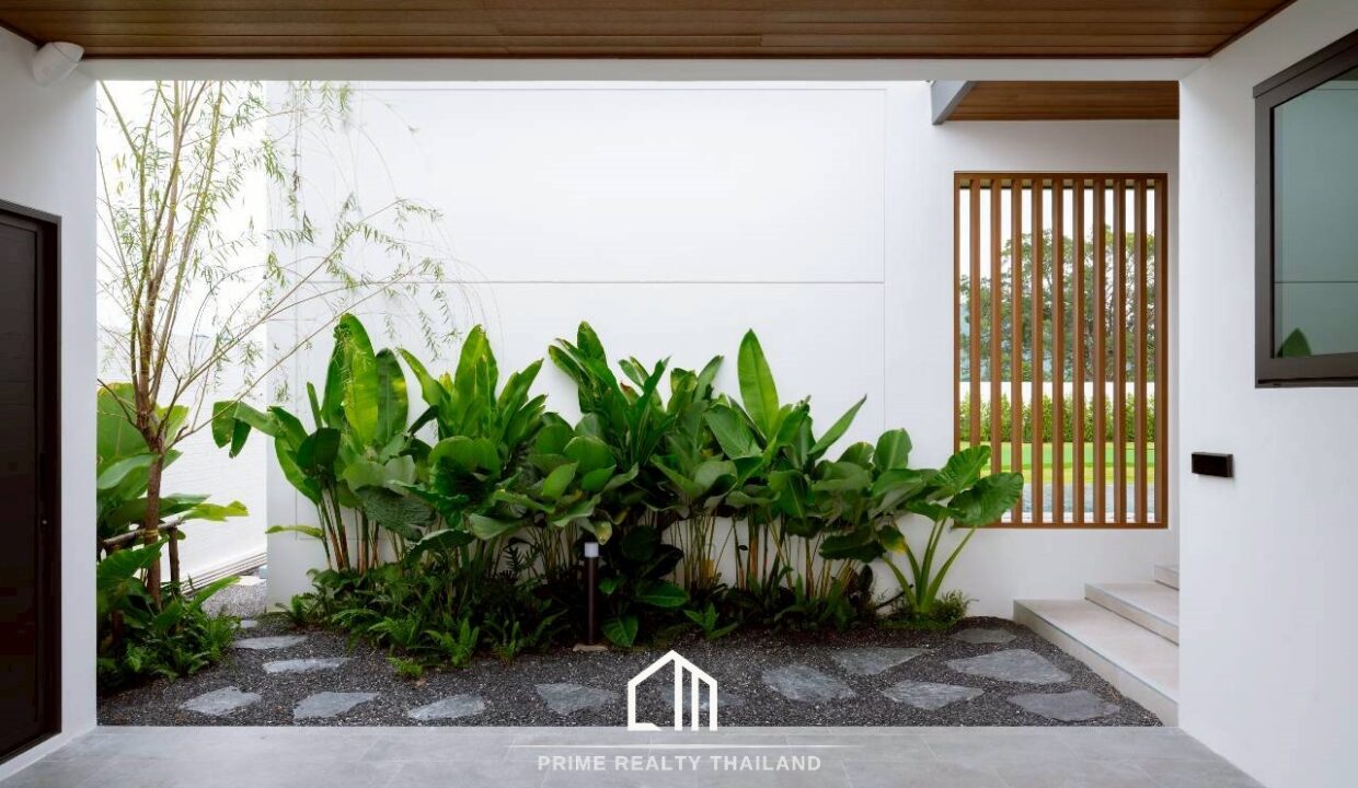 batch_LINE_ALBUM_The Masterpiece_251127_11