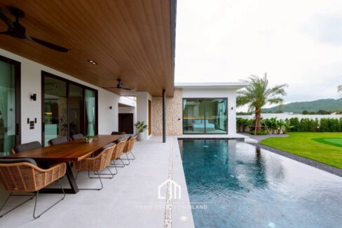 batch_LINE_ALBUM_The Masterpiece_251127_24