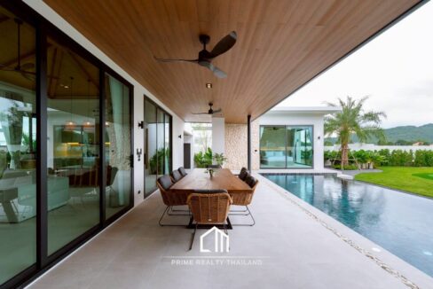 batch_LINE_ALBUM_The Masterpiece_251127_25