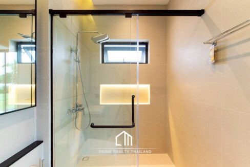 batch_LINE_ALBUM_The Masterpiece_251127_33