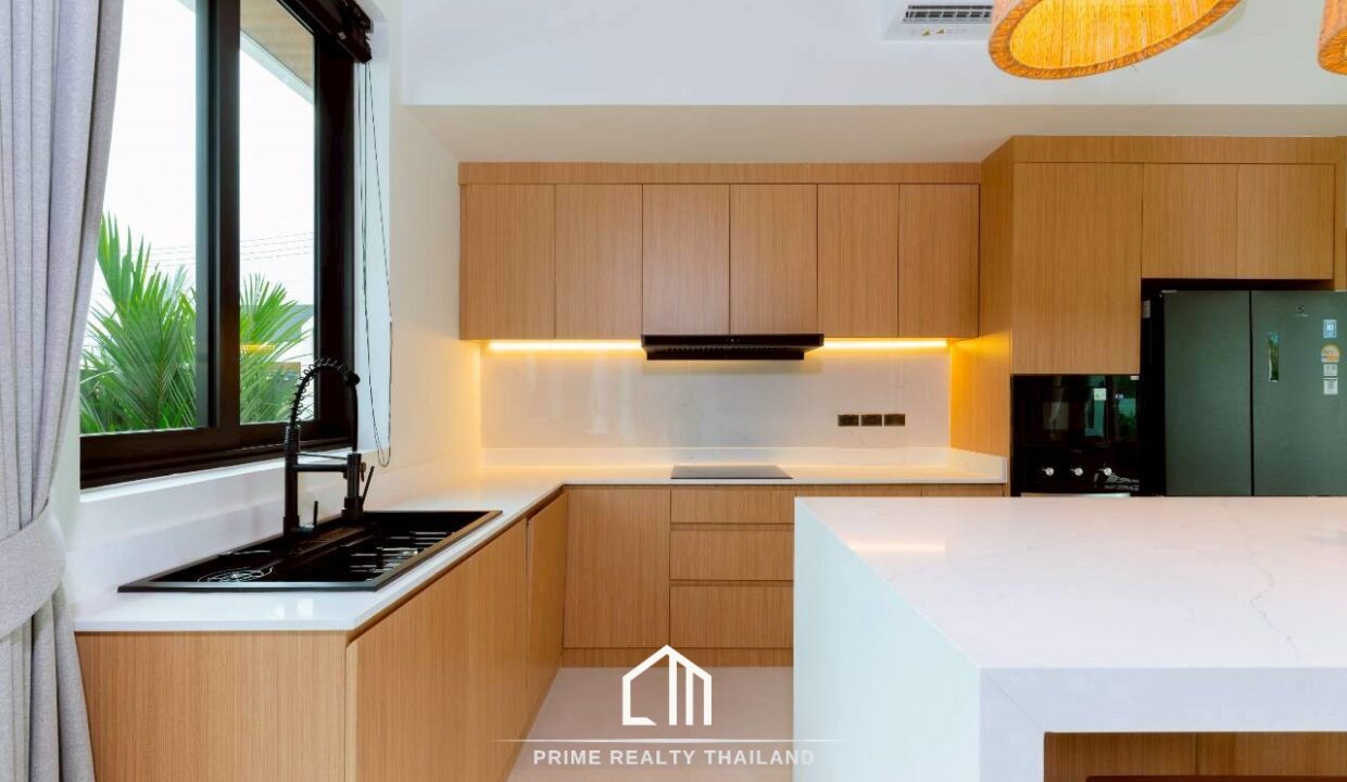 batch_LINE_ALBUM_The Masterpiece_251127_40