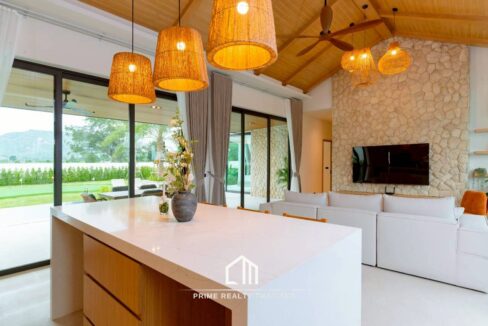 batch_LINE_ALBUM_The Masterpiece_251127_42