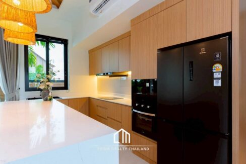 batch_LINE_ALBUM_The Masterpiece_251127_45