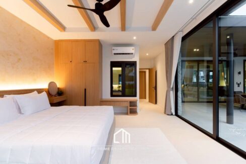 batch_LINE_ALBUM_The Masterpiece_251127_50