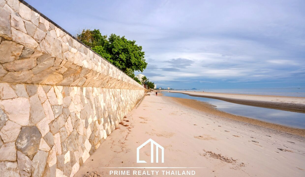 batch_LINE_ALBUM_บ้านแสนสุข 2349_251002_44