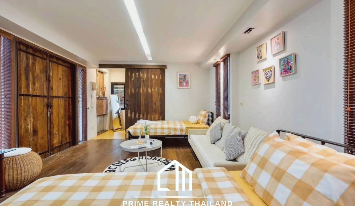 batch_LINE_ALBUM_Beachfront Pran Rent_251110_1