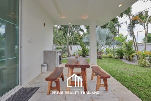 batch_LINE_ALBUM_White Stone Villas (โคคุณเซกิ)_251106_26