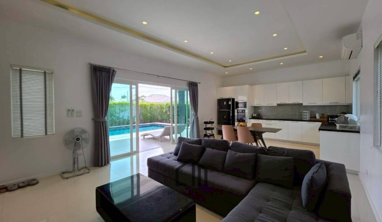 batch_LINE_ALBUM_Aria1_251215_18