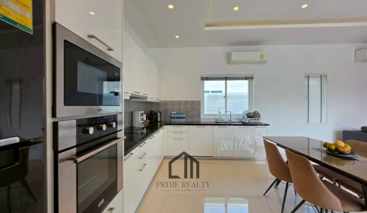 batch_LINE_ALBUM_Aria1_251215_25