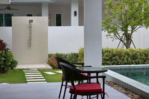 batch_LINE_ALBUM_Coco P Dee_251215_1