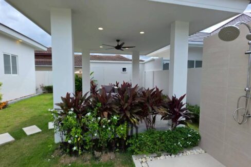 batch_LINE_ALBUM_Coco P Dee_251215_22