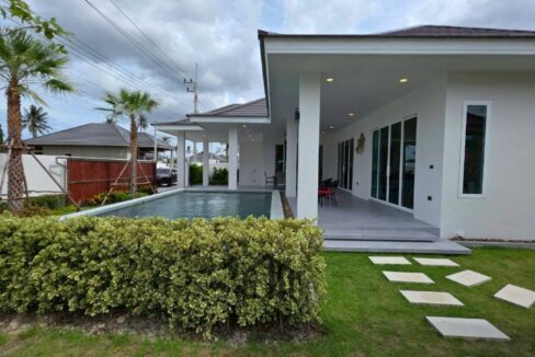 batch_LINE_ALBUM_Coco P Dee_251215_23